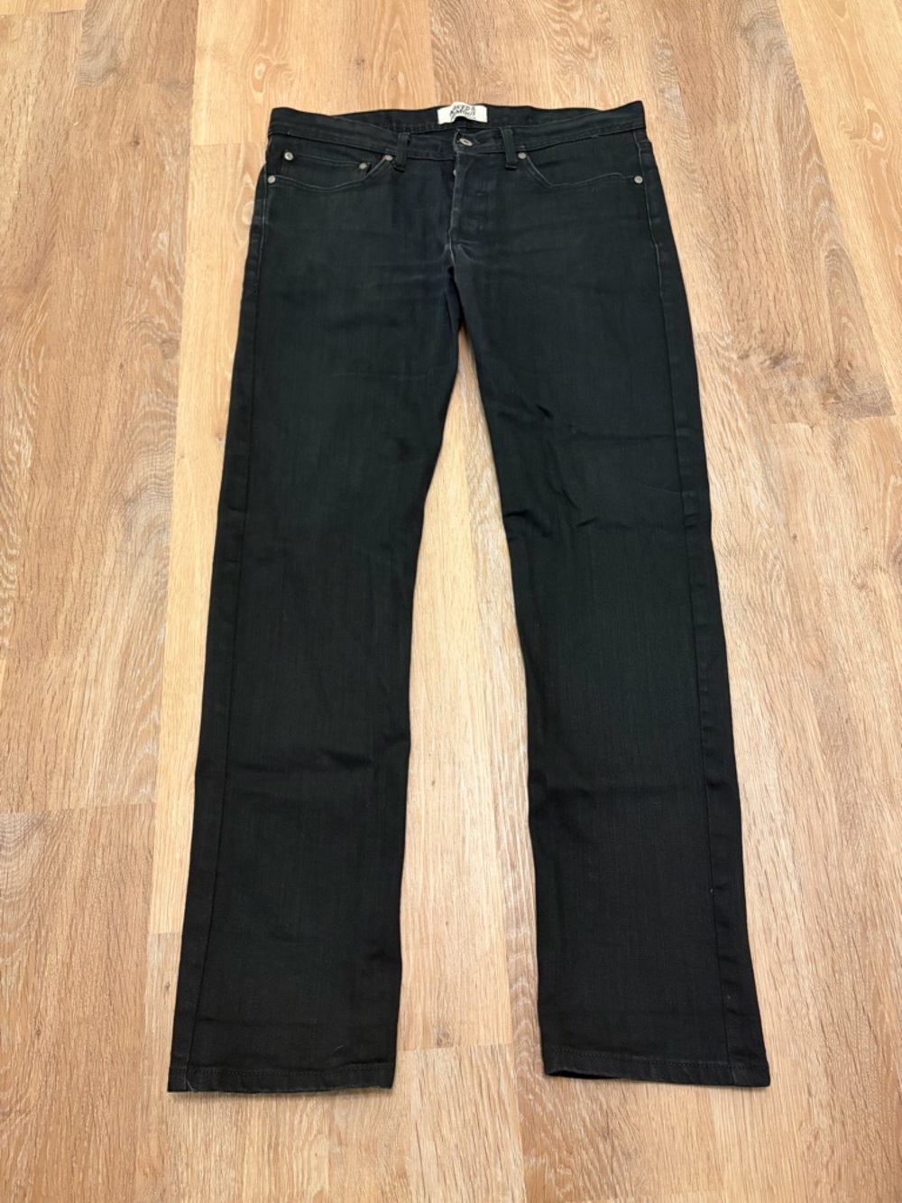 Naked & Famous Weird Guy Denim Straight Leg Black Jeans Mens 36 Raw Denim